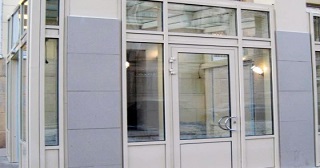 Ремонт входной группы Карпинск, цена от 1256 руб.