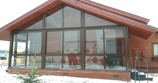 Остекление веранды Карпинск, цена от 9937 руб.